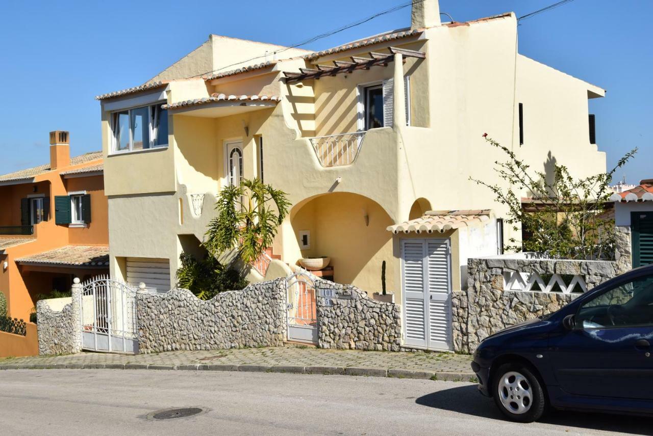 Family House *